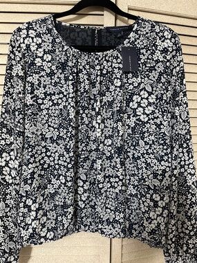 Tommy Hilfiger Navy and White Floral Peasant Top